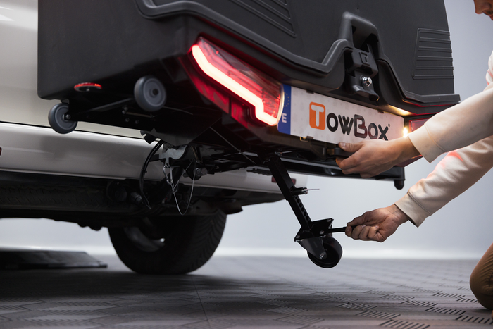 Towbox Camper Alpha schwarz (kurz) - Anhängerkupplungs-Dachbox